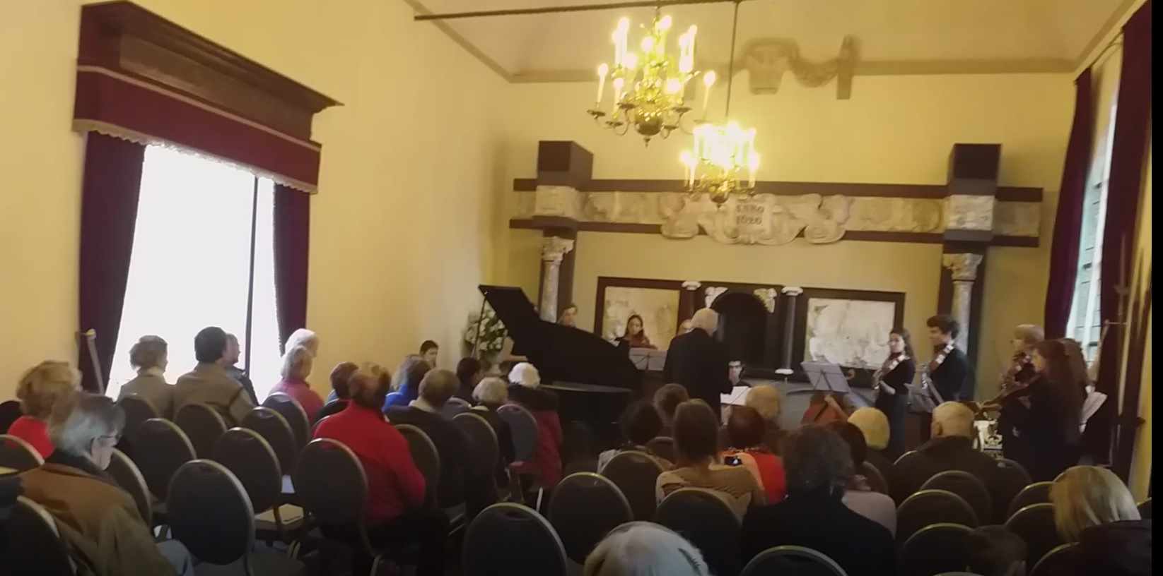 uitvoering door I Musici Gioveni in de Wapenzaal van Kasteel Heeswijk, 2 december 2018