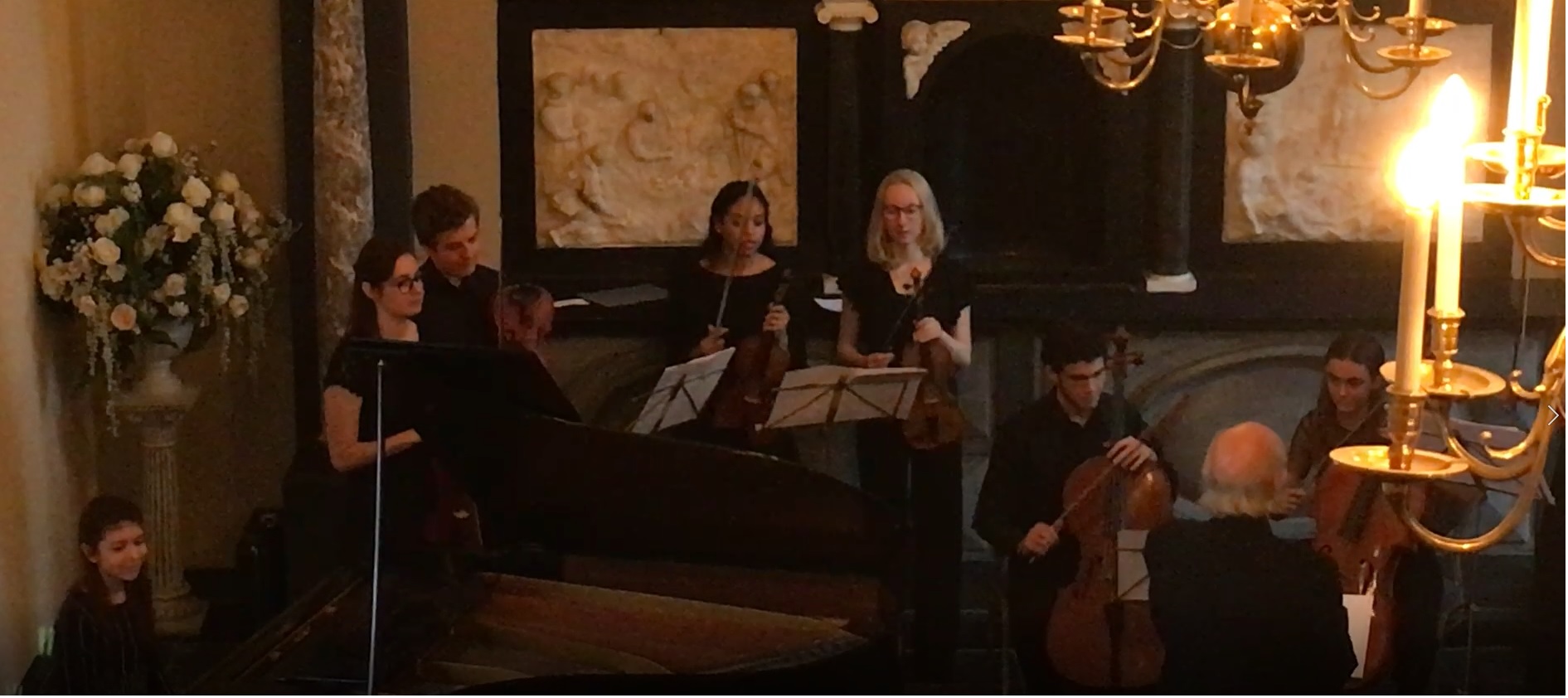 Sfeerbeeld optreden I Musici Gioveni in de Wapenzaal van Kasteel Heeswijk, still van video