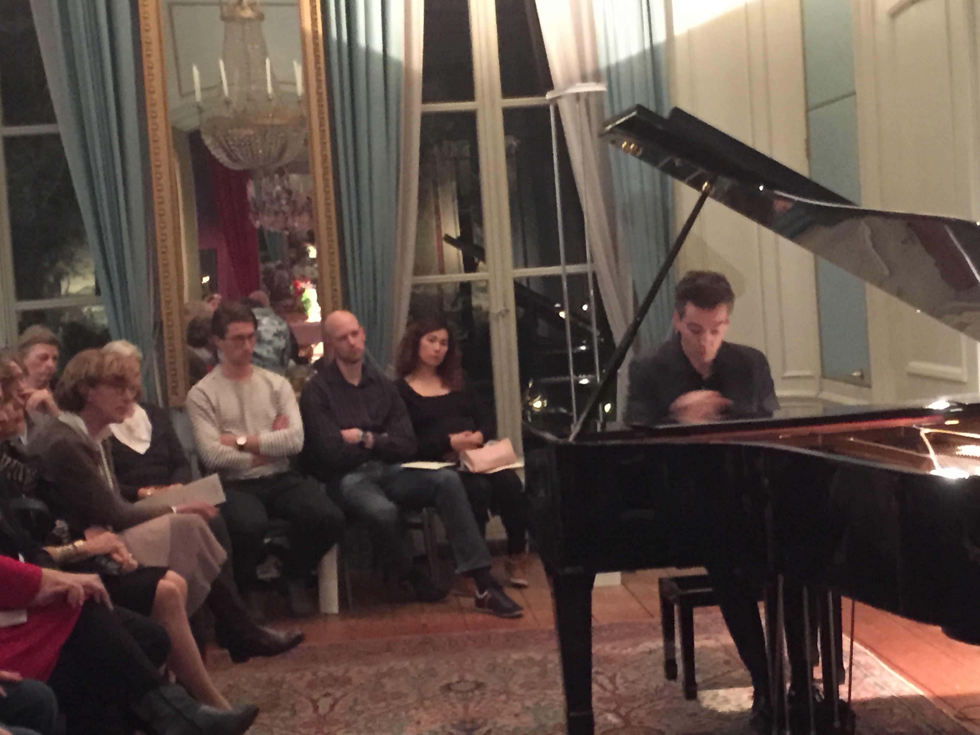Goran Filipec op KAWAI vleugel, 17 december 2015