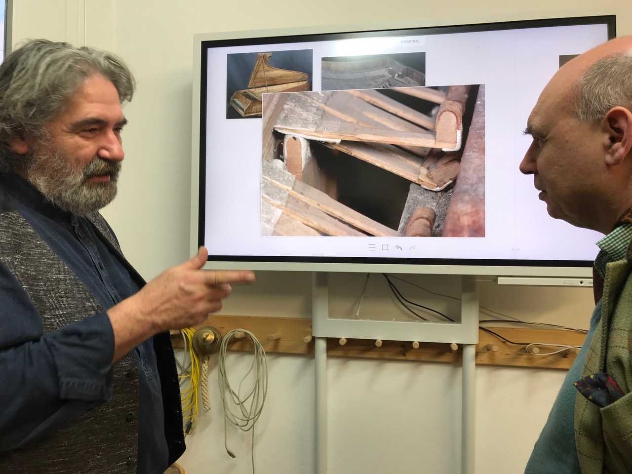 Helmut Balk / Greifenberg Institut (l) in conversation with Jurn Buisman / Museum Geelvinck (r)