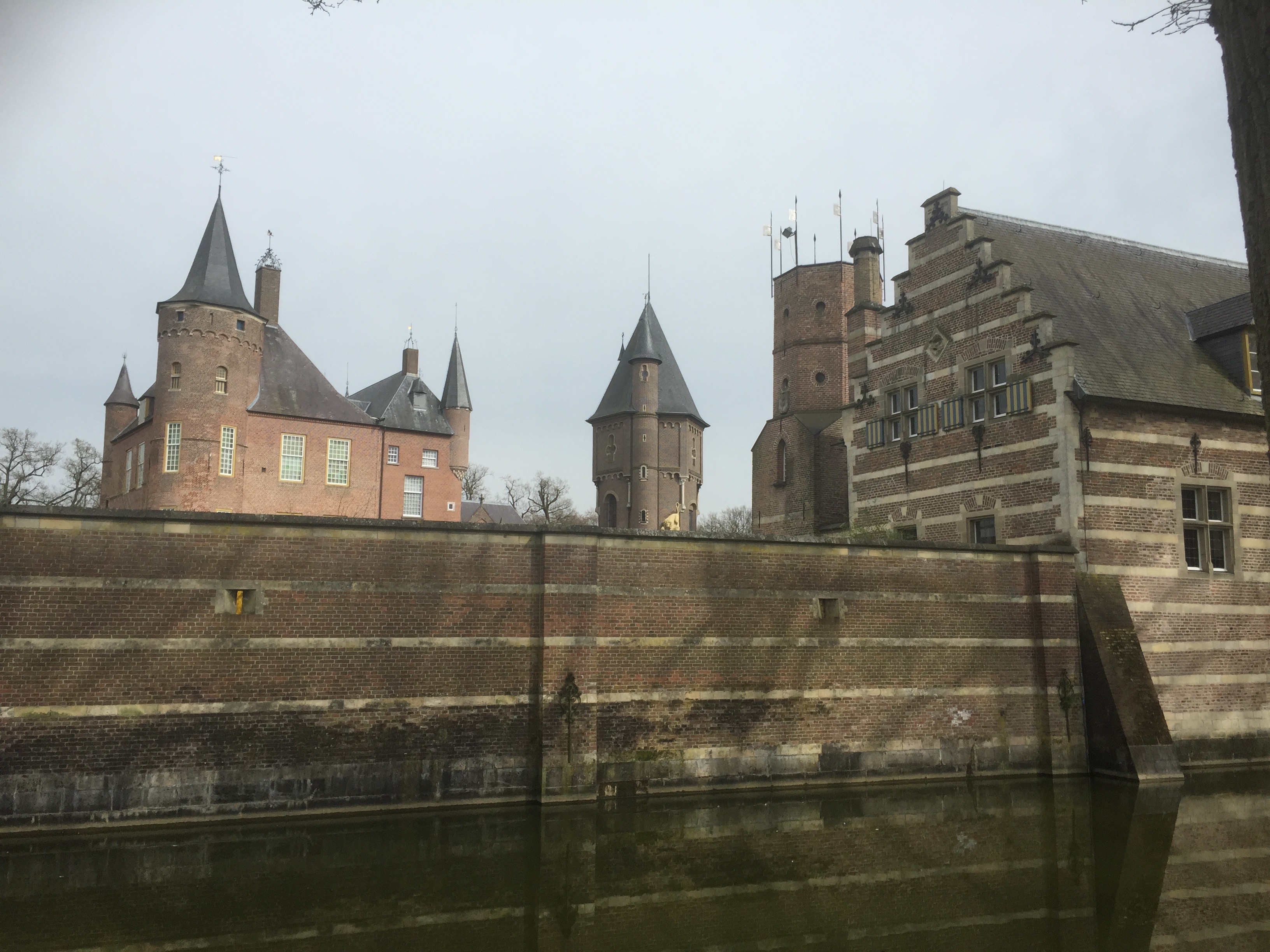 Kasteel Heeswijk zij-aanzicht