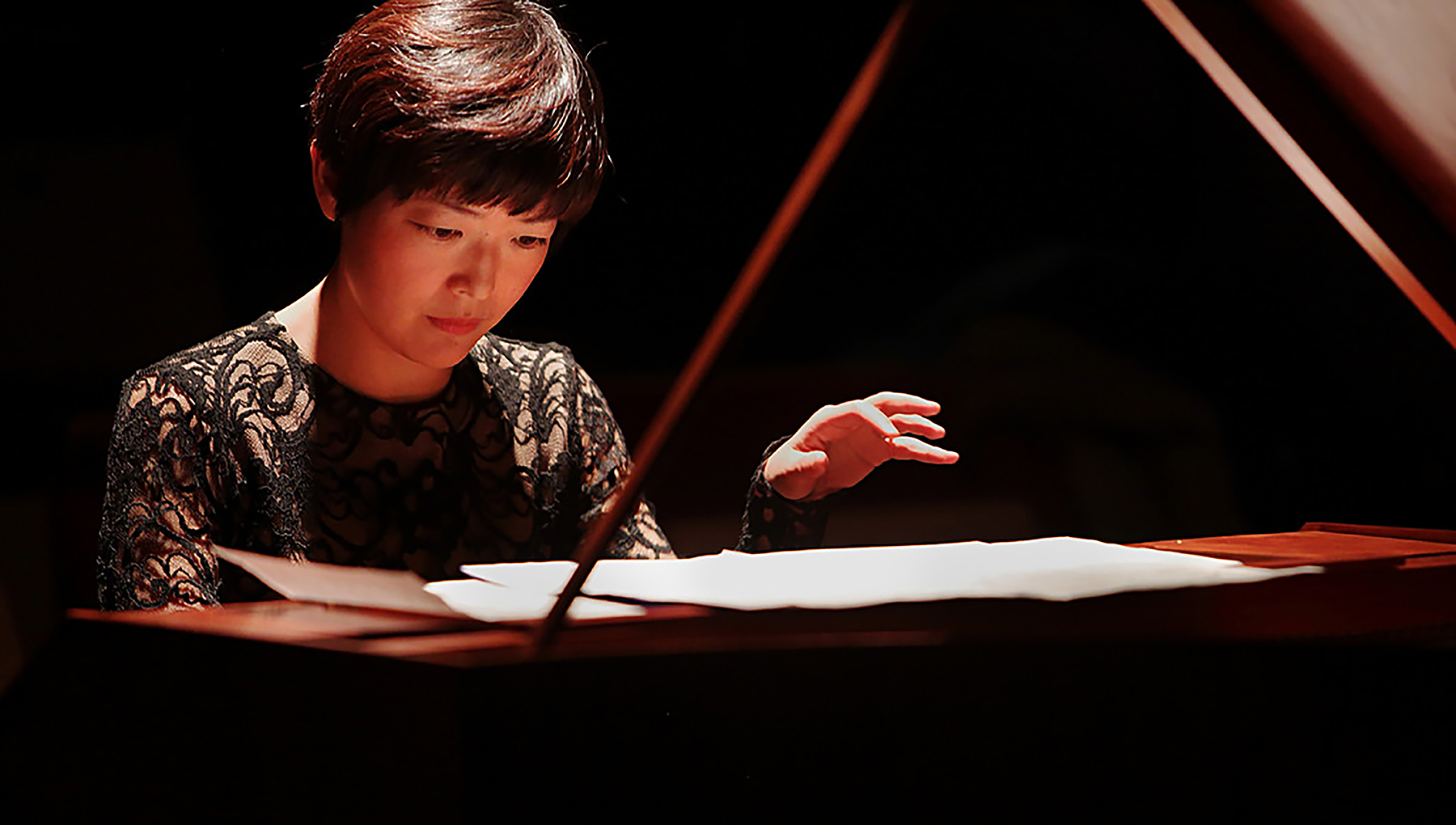 Keiko Shichijo in concert
