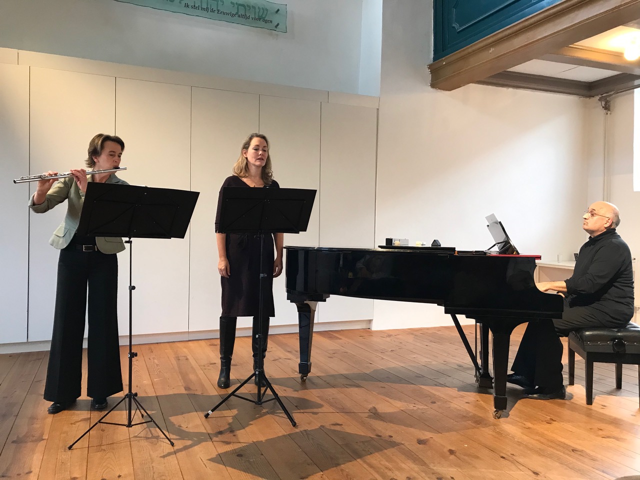 Barbara Langendijk - fluit, Esther Floor - zang, Hamid Tabatabaei - piano (Uilenburger Sjoel, 17 feb. 2019)