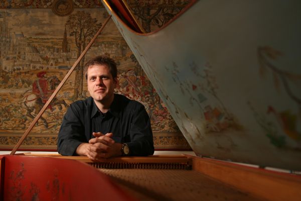 Pieter-Jan Belder / Musica Amphion, aan klavecimbel