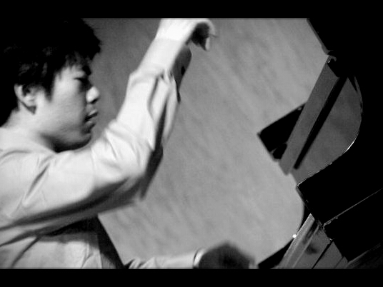 Shin Hwang - fortepianist