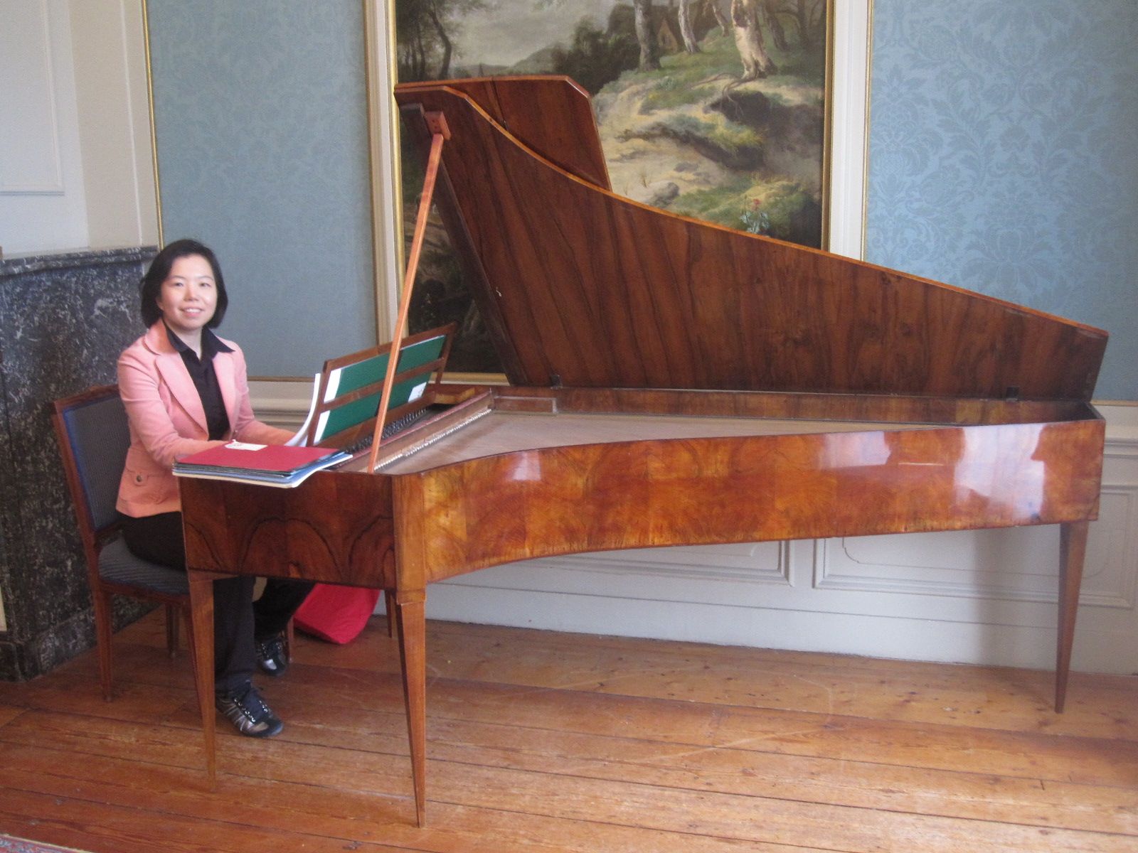 Tae-Young Kim speelt op de Zahler 1805 in de Blauwe Kamer van het Geelvinck Hinlopen Huis, 13 april 2015
