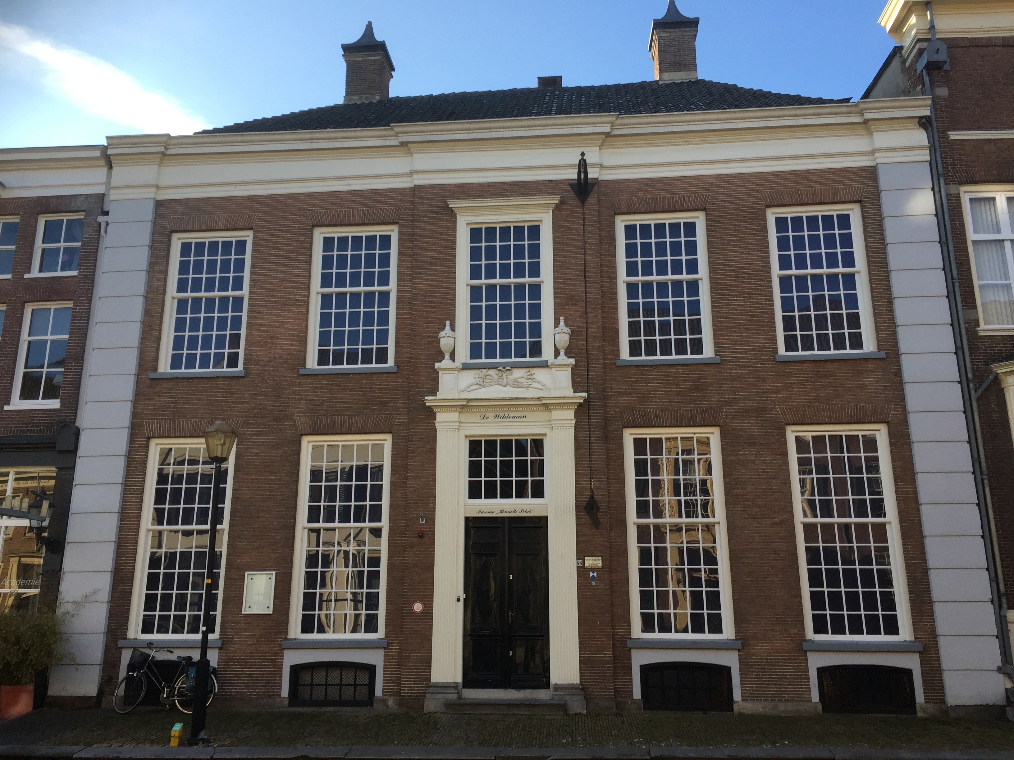 Geelvinck Muziek Museum aan de Zaadmarkt