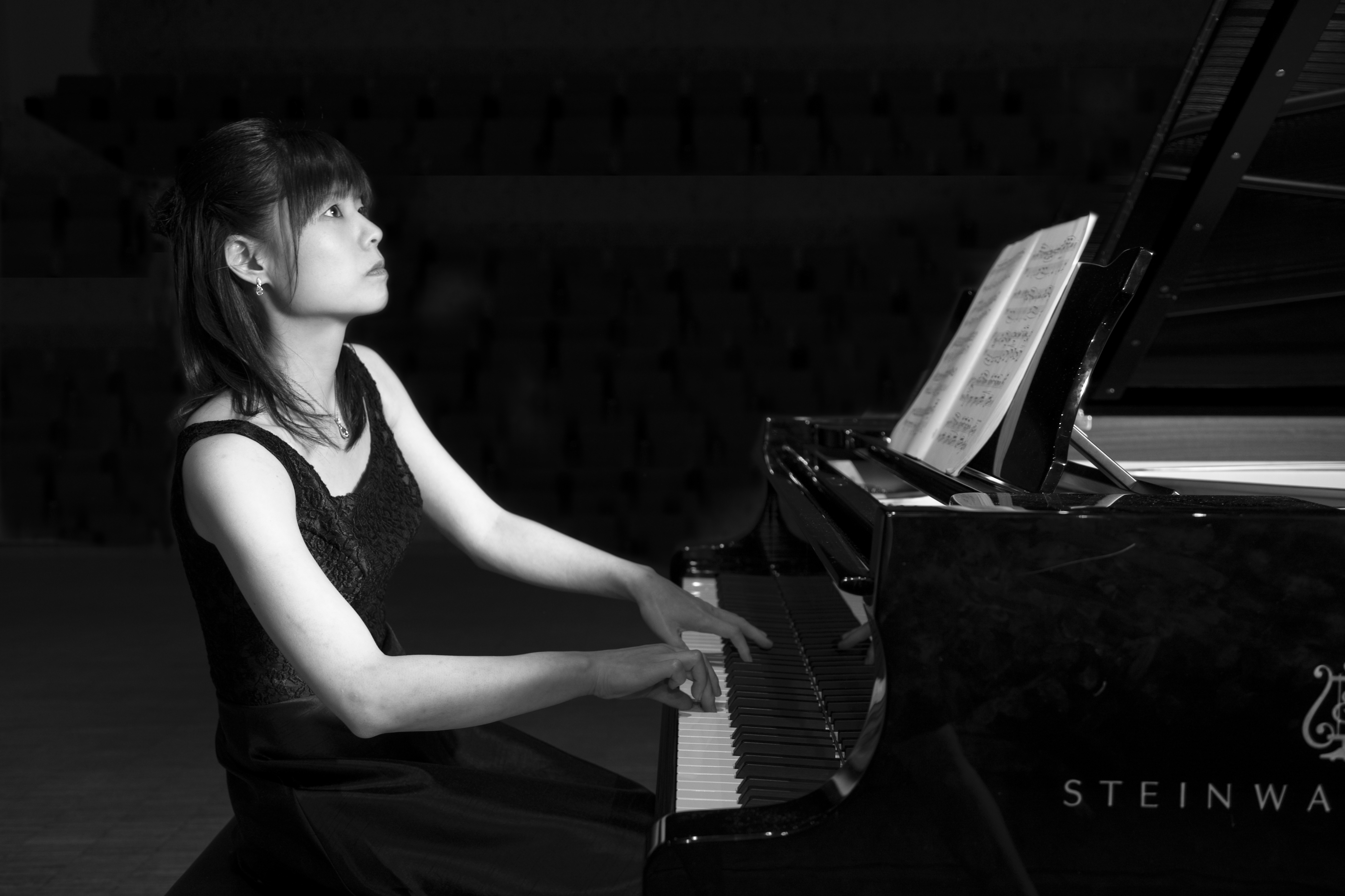 Yukiko Hasegawa - piano
