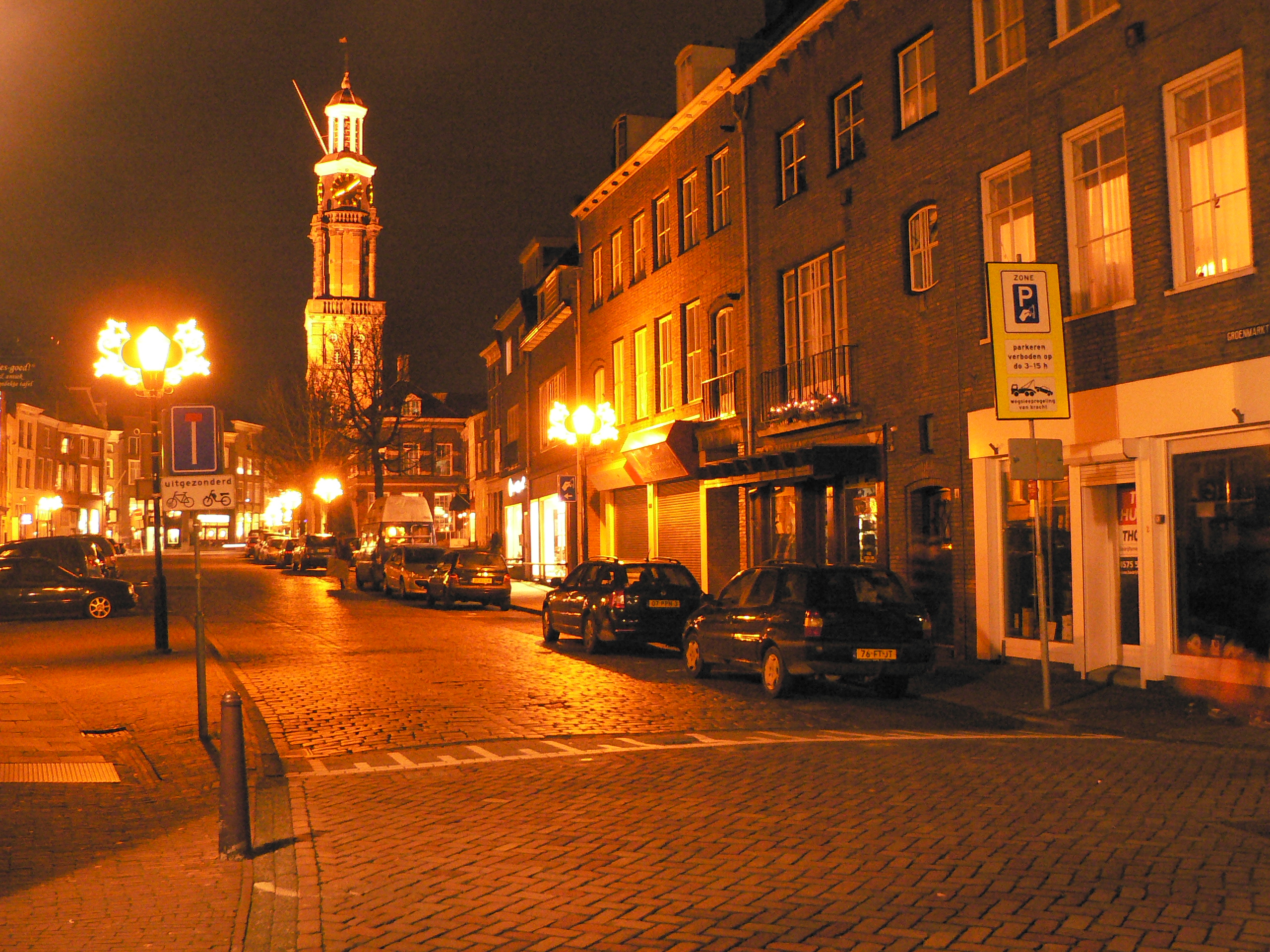 Avondstemming rond de Wijnhuistoren, foto Peter Buikstra