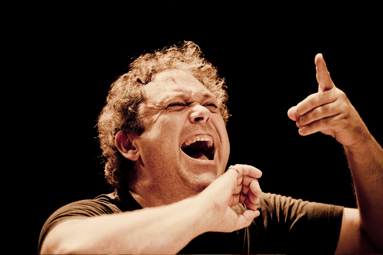 Richard Egarr dirigeert op Festival Oude Muziek 2009,  foto: Marco Borggreve All rights reserved